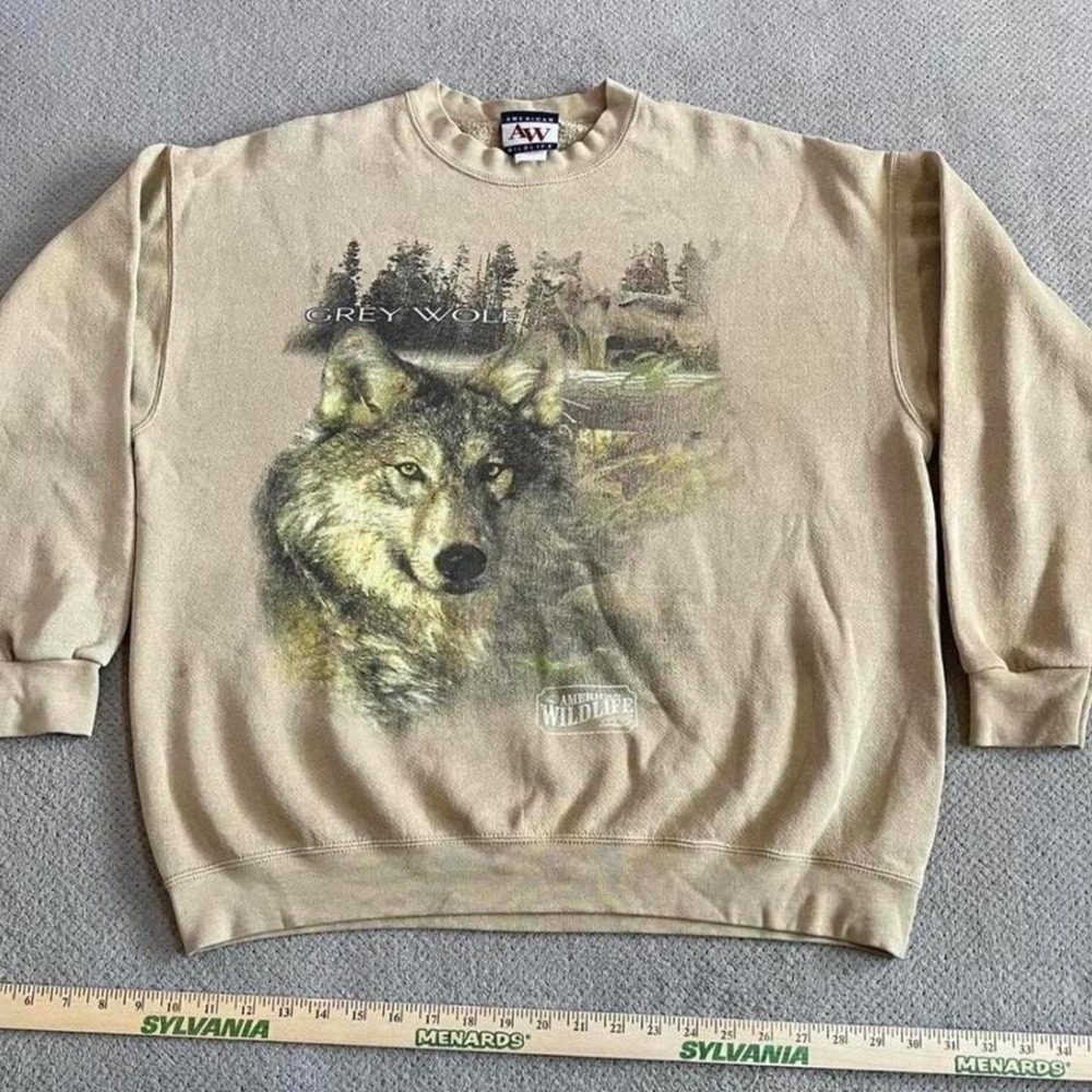 Vintage 1990s America wildlife nature wolf crewneck sweatshirt Size XL
